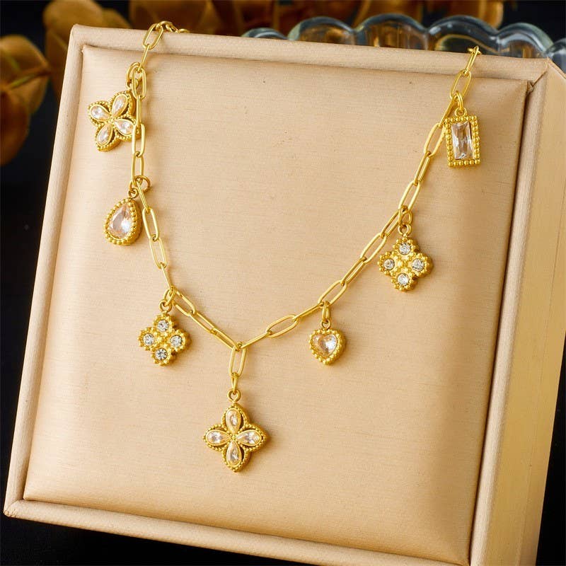 The Bloom Necklace