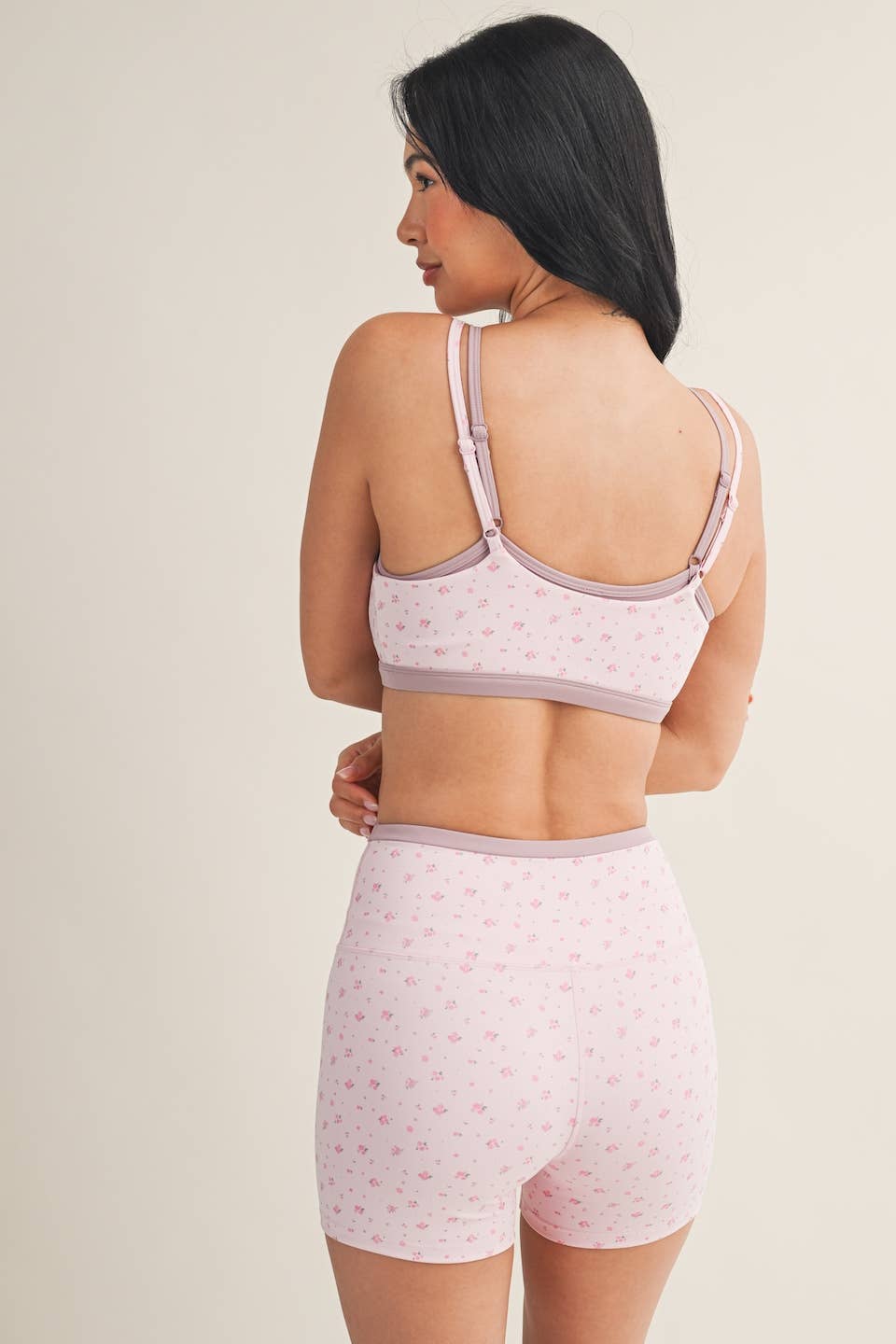 Ditsy Print Double Layered Sports Bra & Shorts SET: Pink Ditsy