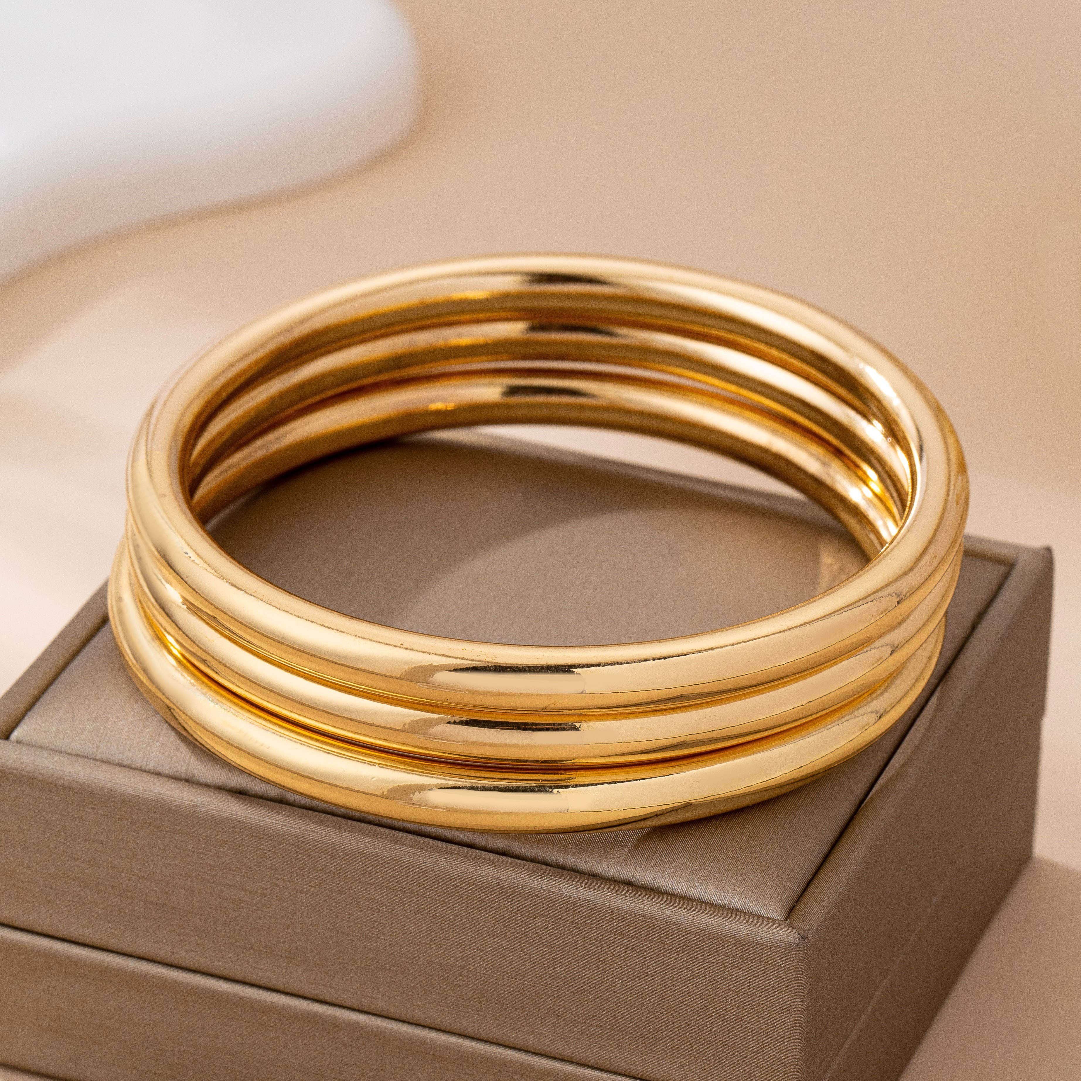 Chunky Triple Tube Bangle Set | 80B1604: GOLD